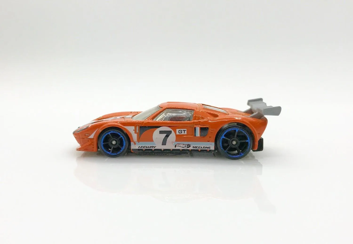Hot Wheels Orange Ford GT LM (2011)