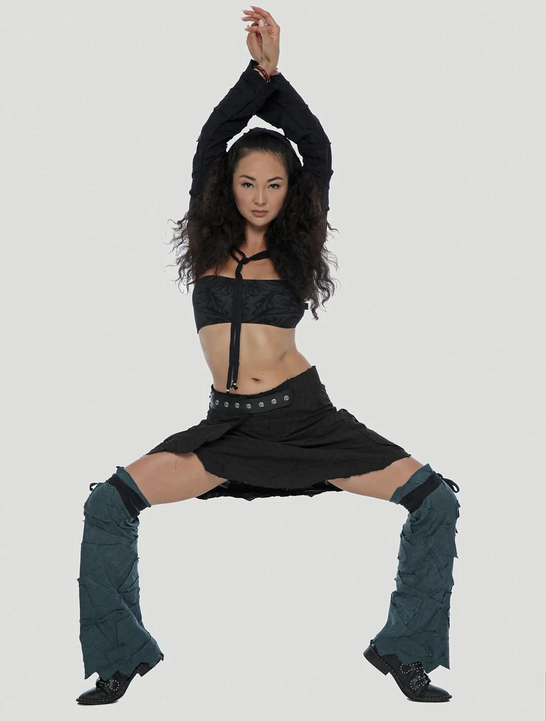Pecoa Hooded Shrug