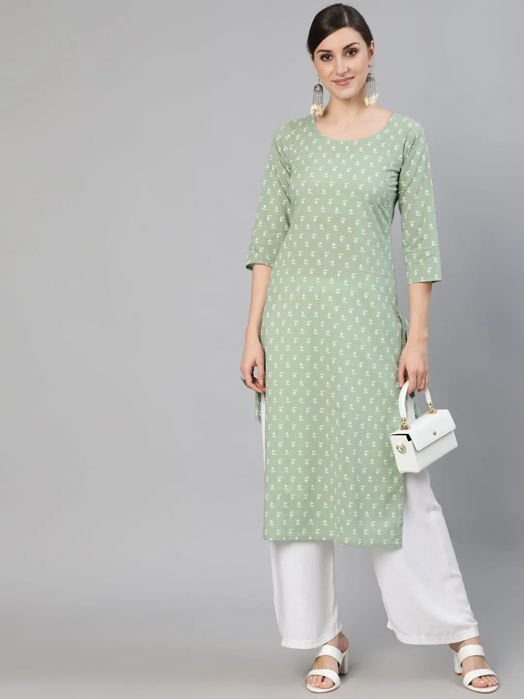 Women Sage Green Printed Straight Kurta With Three Quarter Sleevs