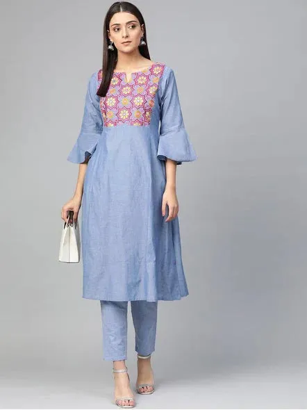 Women'S Blue Yoke Design Chambray Kurta With Trousers